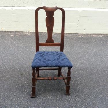Queen Anne 18th Century Walnut Side Chair 