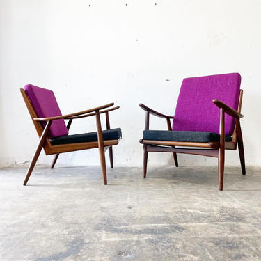 Danish Mid Century Modern Pair of Lounge Chairs Fredrik Kayser 