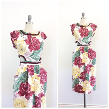 40s Rose Print Cut Out Sides Wiggle Dress / 1940s Vintage Novelty Print Barkcloth Dress / Medium / Size 10 