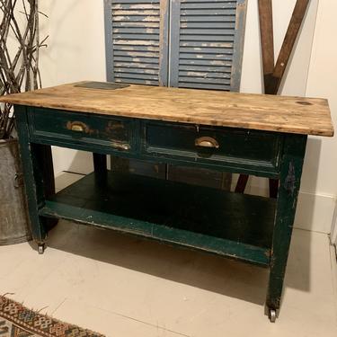 Vintage Green 2-Drawer Workbench