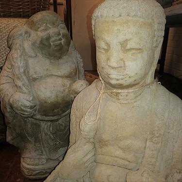 Charming Concrete Buddha Statues	