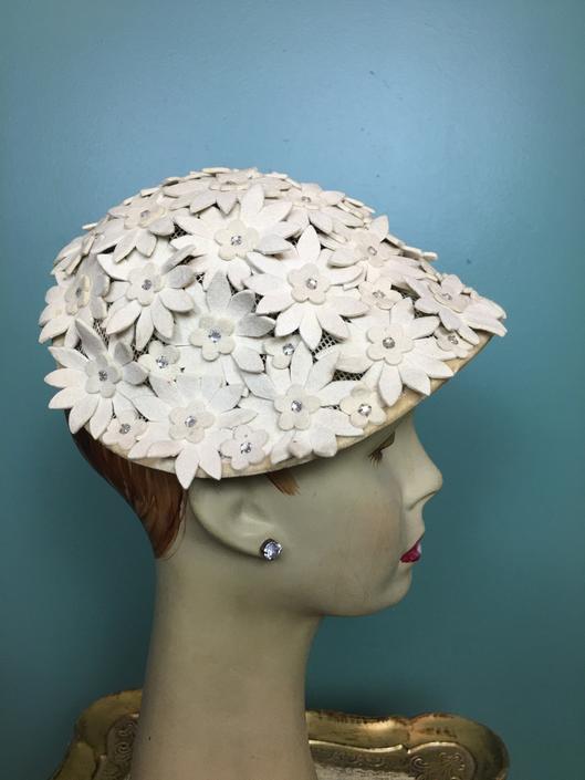 1940s hat, 3 d felt flowers, vintage 40s hat, madcaps New York, one size, floral hat, hat with rhinestones, cut out, mrs maisel style, head 