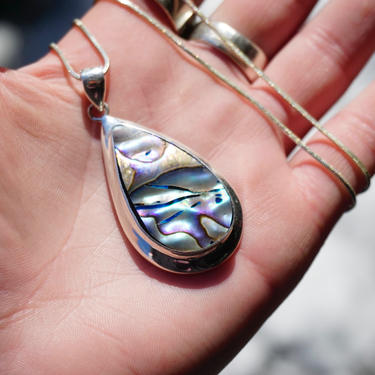 Vintage Abalone Sterling Silver Pendant Necklace, Beautiful Silver &amp; Shell Tear Drop Pendant, Iridescent Abalone Pendant Necklace, 925 