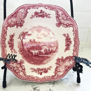A Pair of Vintage Johnson Bros Pink Transferware Old Britain Castles 6&quot; Bowl by LeChalet