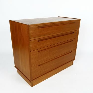 Teak 3 Drawer Chest With Vanity Top
