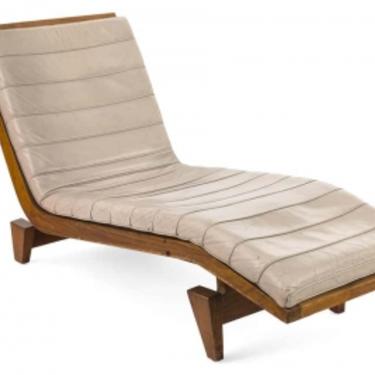 Armless Chaise Lounge
