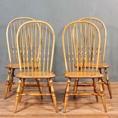 Set of 4 Round-Back Windsor Dining Chairs – ONLINE ONLY
