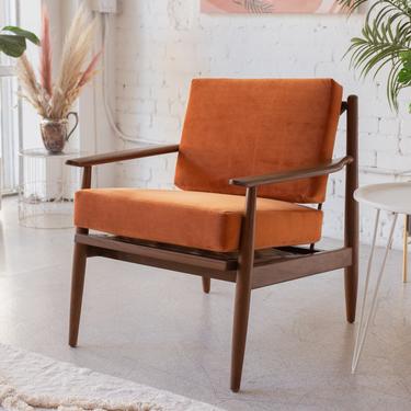 Copenhagen Chair in Burnt Orange
