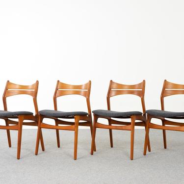 4 Teak &amp;quot;Model 310&amp;quot; Dining Chairs by Erik Buch - (D889) 