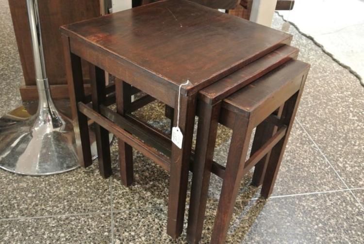 Set of nesting tables. $110