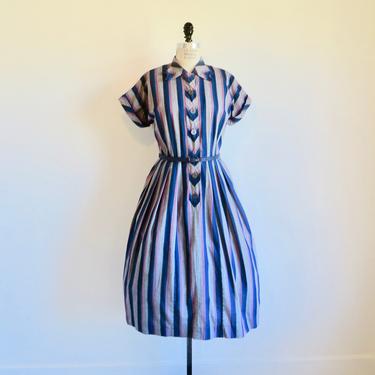Vintage 1950's Striped Fit and Flare Day Dress Blue Gray Pink Stripes Full Skirt Collared Short Sleeves Rockabilly Wildman 30" Waist Medium 