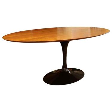 Modernist Saarinen Knoll Reproduction Walnut Topped Oval Tulip Dining Table 