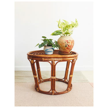 Vintage Oval Rattan Side Table or Stool / FREE SHIPPING 