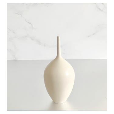 SHIPS NOW- Seconds Sale- White Matte Teardrop Bottle Vase by Sara Paloma Pottery modern minimal ceramic bud vase shelf decor interior design 