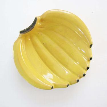 Vintage Ceramic Banana Catchall Dish - Yellow Banana Fruit Bowl - Pop Art - Ring Dish Jewelry Holder - Car Key Holder - Eclectic Quirky Home 