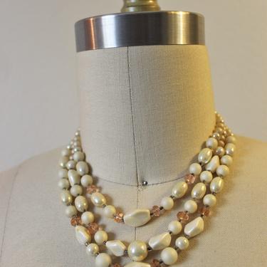 Vintage 50s 60s Pearl cream and pink bead JAPAN 3 Strand Choker Necklace / Triple Necklace 