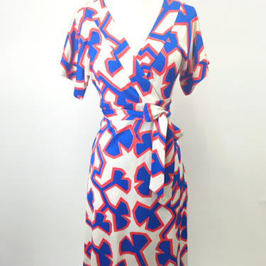 Diane von Furstenberg Size 8 Red & Blue Short Sleeve Dress