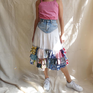 Vintage 70s Patchwork Denim Skirt/ 1970s Handmade High Waisted Pieced Skirt/ American Folk Art/ Size 24 XS 