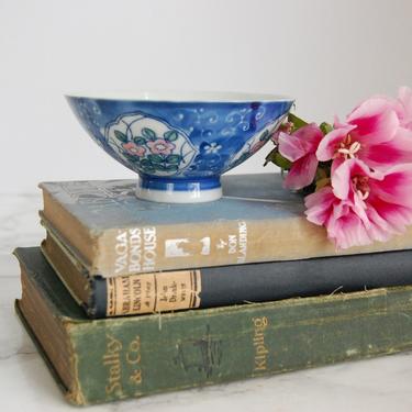 Vintage Porcelain Bowl Blue and White Asian Bowl Rice Bowl Chinoiserie Decor by PursuingVintage1