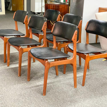 Set of 6 eric buch dining chairs 