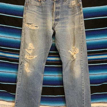 Vintage Perfectly Broken In and Levis 501s Button Fly Jeans Size 32 x 29 