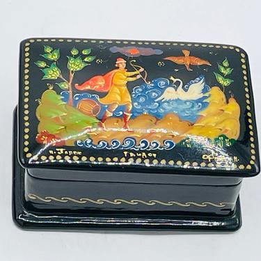 Lovely Russian Black Lacquer Hand Painted Palekh Trinket Box-Signed -Russian Troyka Signed N Tanex 