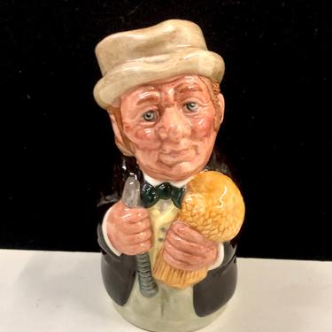 Royal Doulton Doultonville Collection Mr. Furrow the Farmer D6701 Toby Jug 4.25”H 