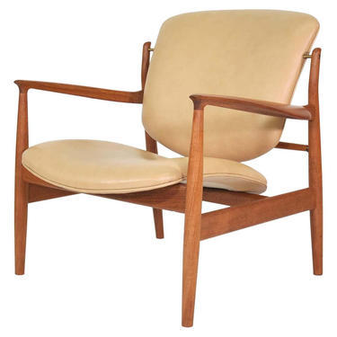 Finn Juhl FD 136 Tan Leather and Teak Lounge Chair 
