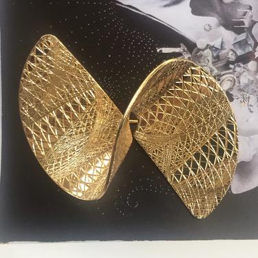 Sarah Coventry Gold Twist Brooch