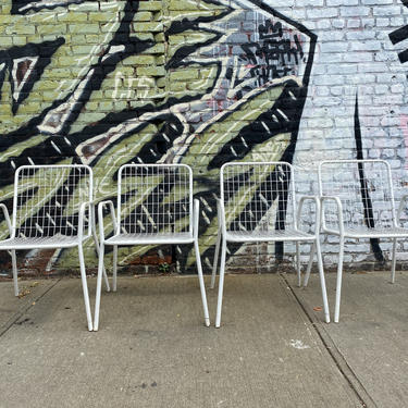 Vintage (4) EMU rio white Metal mid century modern wire grid patio arm chairs made in Italy mid mod mcm 