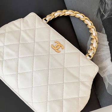 Vintage CHANEL CC Logo METAL Chain design Top Handle  White Quilted Leather Tote Clutch Purse Bag - Very Rare! 