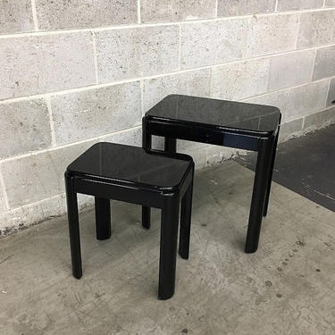 LOCAL PICKUP ONLY ------------ Vintage End Tables 