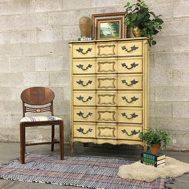 LOCAL PICKUP ONLY Vintage Queen Anne Bureau Retro 1960's 6 Drawer Wood Dresser With Carved Scroll Feet + Ornate Metal Hardware for Bedroom 