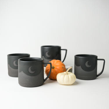 Spooky black moon mug 14oz / 400ml handmade pottery, Wheel thrown ceramic, Halloween time 