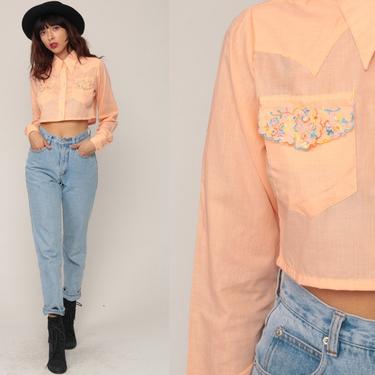 Western Crop Top 70s Blouse Floral Shirt EMBROIDERED Peach Cowboy Pearl Snap Button Up Top 1970s Vintage Hipster Long Sleeve Small Medium 