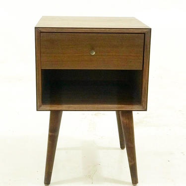 Clark Single Drawer Nightstand by CaliforniaMWoodworks