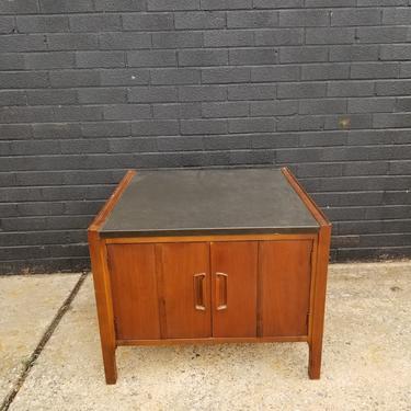Mid Century Laminate Top end table