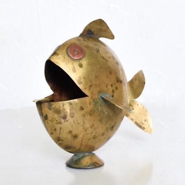Mid Century Mexican Modernist Fish Brass Ashtray, Castillo era 
