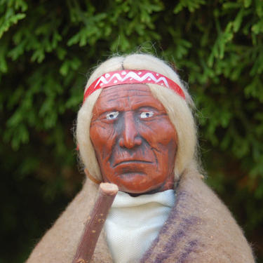 Antique Native American 11&quot; Skookum / Bully Good Elder Doll w/ Heavy Care Worn Face, Painted Wool Felted Moccasins, Trade Blanket & staff. 
