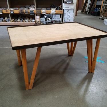Project Coffee Table With Bamboo Legs