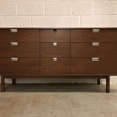 #561: Bassett Mid Century Triple Dresser