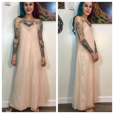 Vintage 1960’s Pale Orange Long Nightgown 