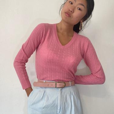 90s cashmere cable knit sweater tee / vintage bubblegum pink cashmere cable knit V neck cropped snug sweater | XS S 