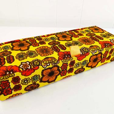 Vintage Glove Box Travel Jewelry Dresser Storage Fabric Earring Ring Case Floral Flowers Yellow Bright Colorful 60s Mod 1970s Retro Necklace 