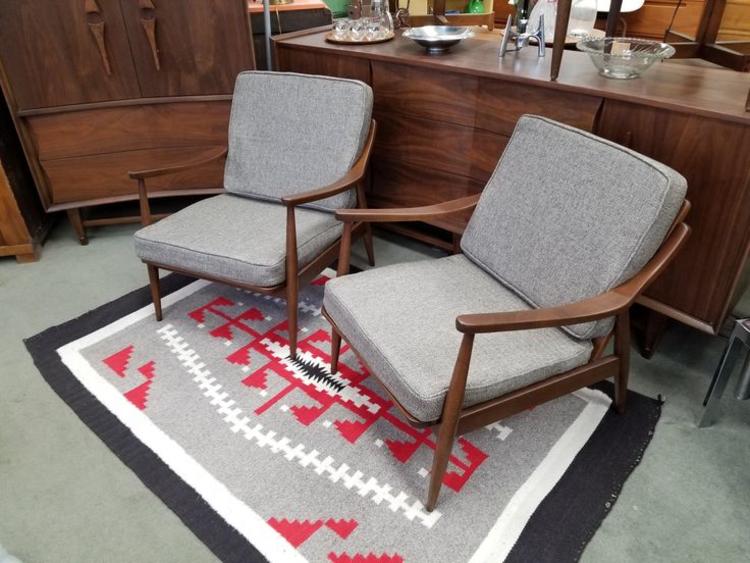 Pair of Mid-Century Modern walnut framed lounge chairs