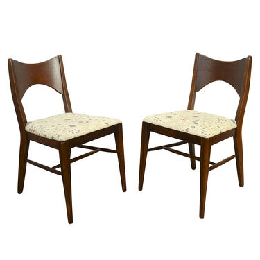 Broyhill Saga Walnut Dining Chairs Paul McCobb Style Set of 4 Chairs Mid Century Modern 