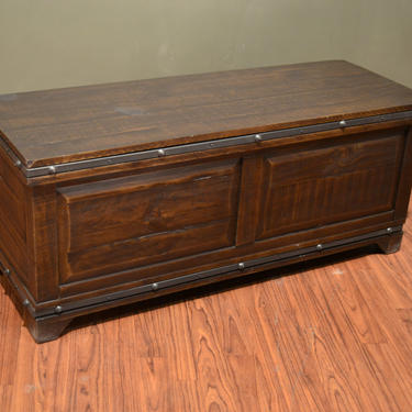 Rustic Solid Wood Bed Side Trunk or Coffee Table with Storage 