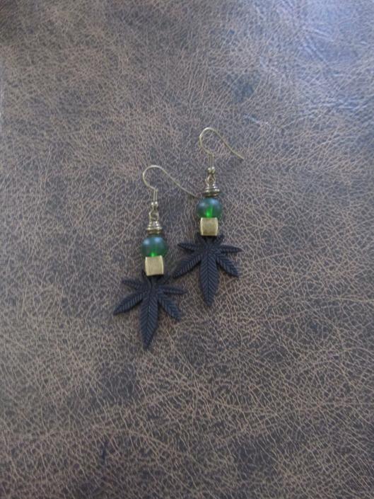 Hemp leaf earrings, marijuana earrings, black earrings, rustic boho earrings, bohemian earrings, unique earrings, Mary Jane, cannabis 