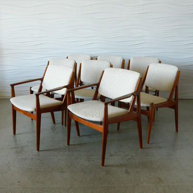 Set of Eight Arne Vodder Teak Dining Chairs