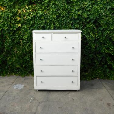 Les Alpes Vintage Chest of Drawers